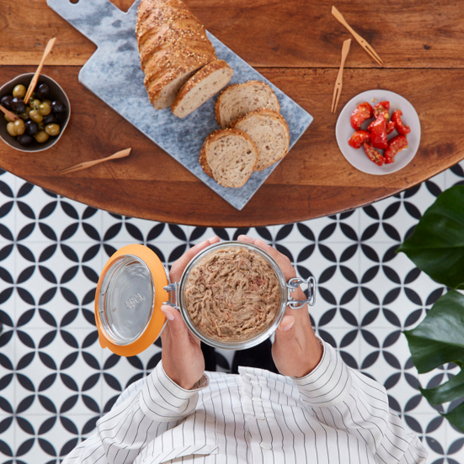 Storage and Canning Glass Jar, 1L